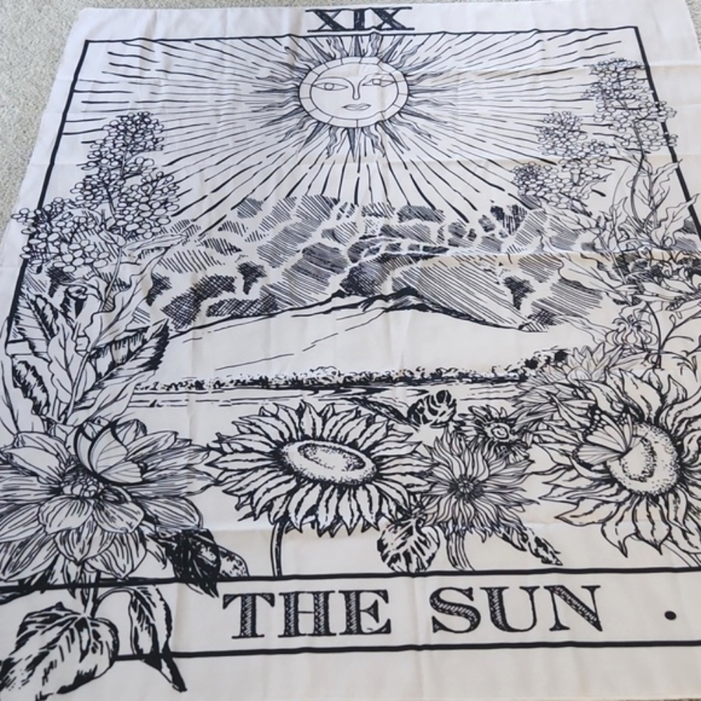 Off white & black graphic bohemian style sun floral nature tapestry. - Picture 3 of 10